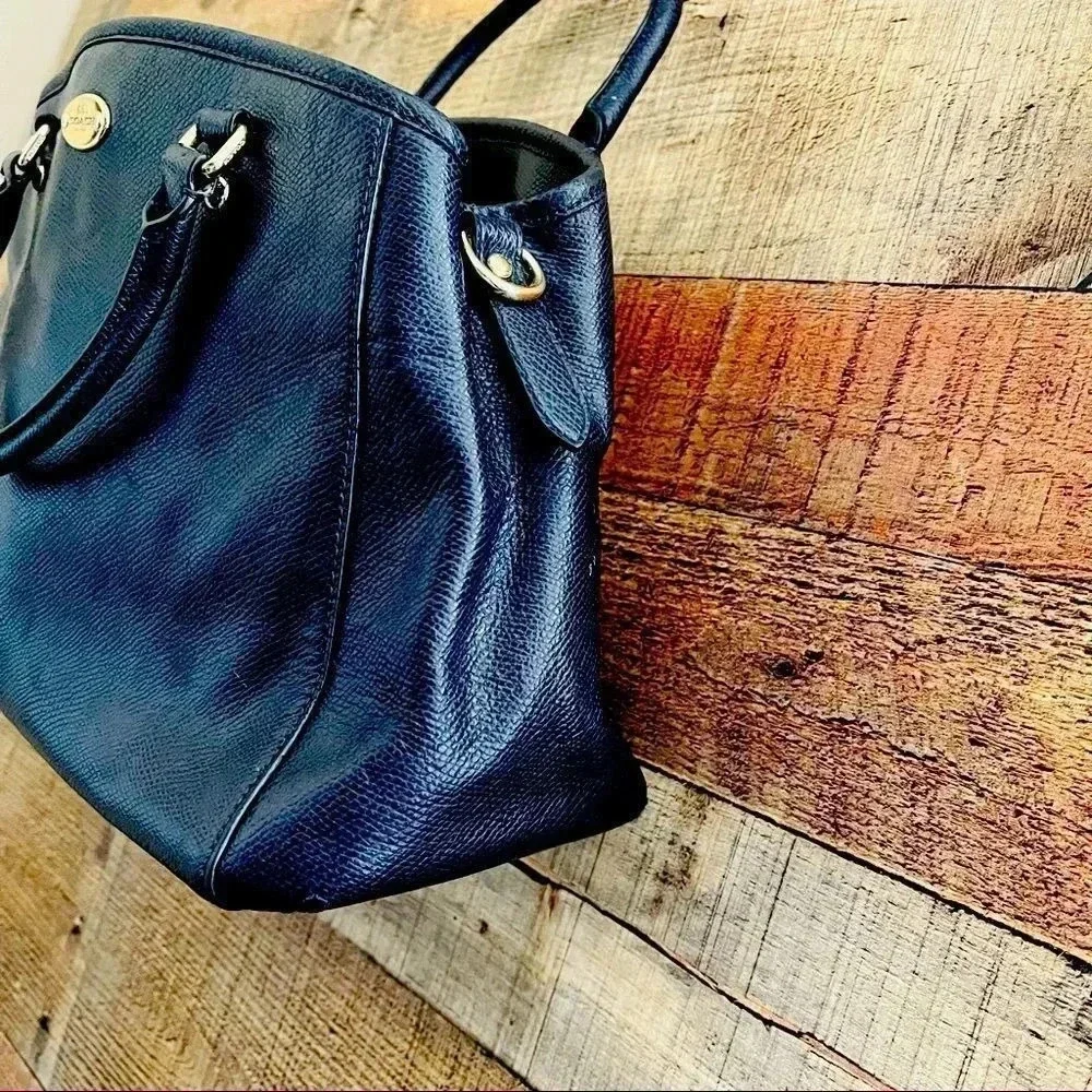 Coach Crossgrain Leather Margot Navy Blue Carryall Bag